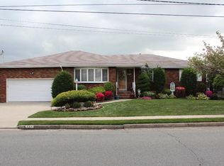 737 Lincoln Dr, Perth Amboy, NJ 08861