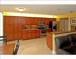 5th image of 10380 NW 17th Ct
