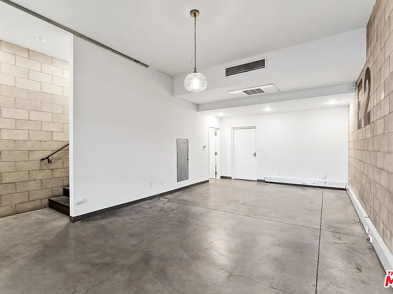 6615 Melrose Ave #3 — Photo 5