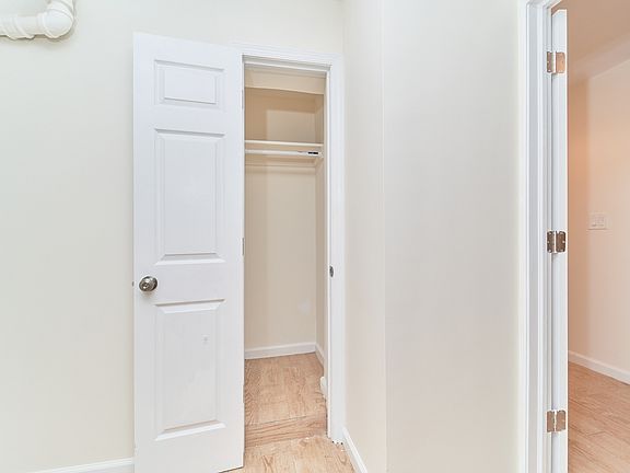 4th image of 735 W 172nd St #Bs5