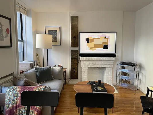Rented by Corcoran | media 7