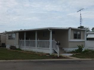 11 Airstream Dr, West Carrollton, OH 45449