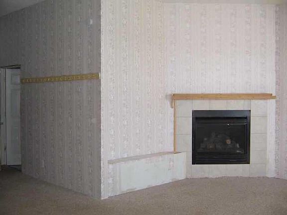 4th image of 1523 Bell Dr