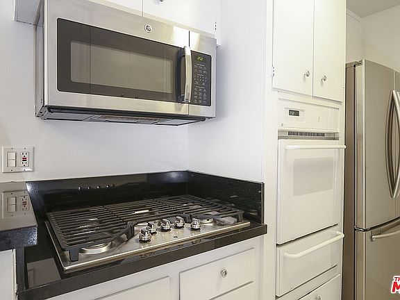 2nd image of 1608 S Bentley Ave #4A