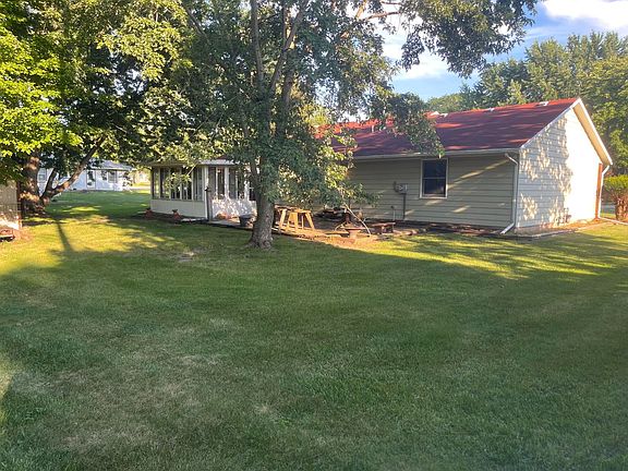 5th image of 1703 Eisenhower Ave