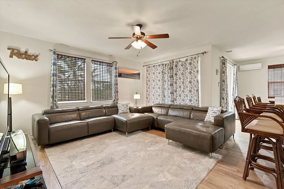 26 One Hali Lane - 10-103 — Photo 4
