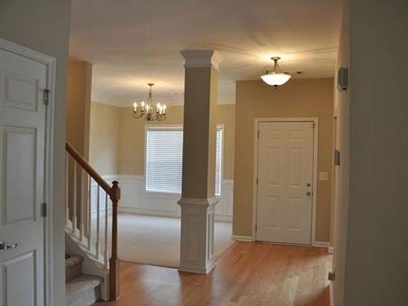 3rd image of 1044 Nathan Mauldin Dr