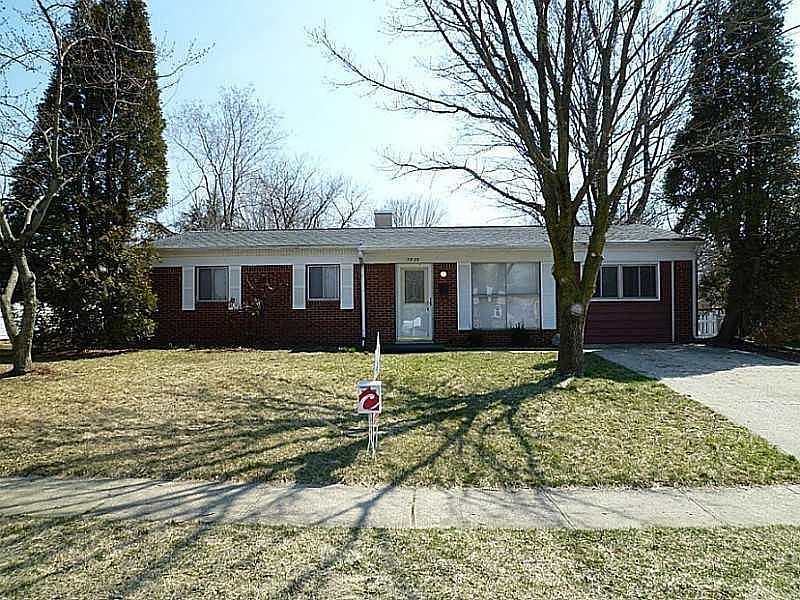 1st image of 7839 E Bellwood Dr