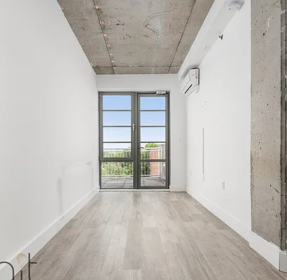 Rented by Rennit Inc. | media 10