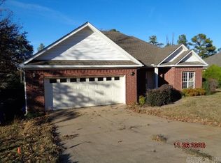 113 Shady Dr, Maumelle, AR 72113