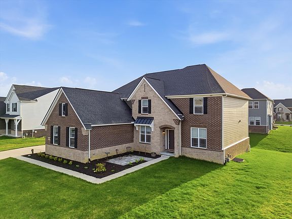 2nd image of 430 Pineway Dr