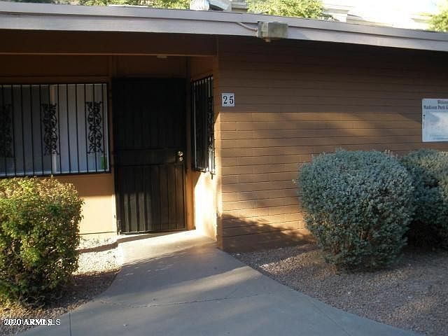 1st image of 1718 E Campbell Ave APT 25