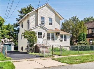322 Kaplan Ave, Hackensack City, NJ 07601