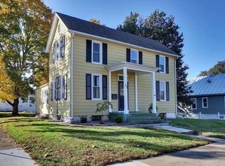 1634 Oak St, Quincy, IL 62301