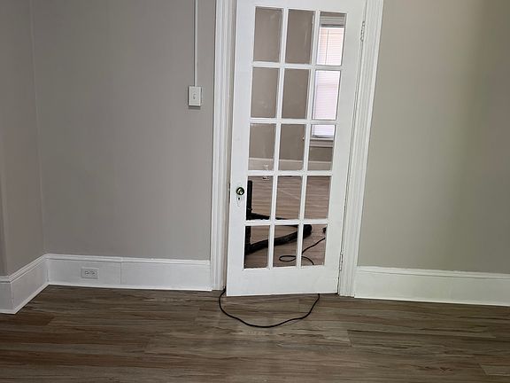 4th image of 114 S 12th St #1