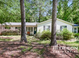 560 Windsor Dr SE, Conyers, GA 30094