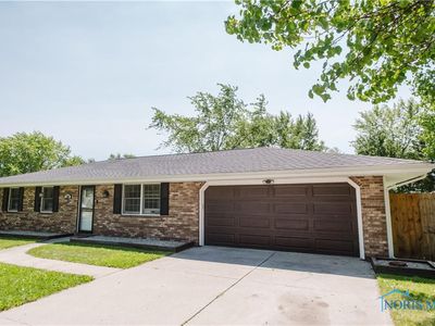 1314 Colonial Ln, Bryan, OH, 43506