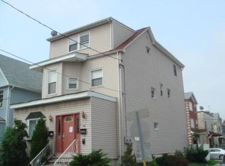 26-28 Chilton St, Elizabeth, NJ 07202