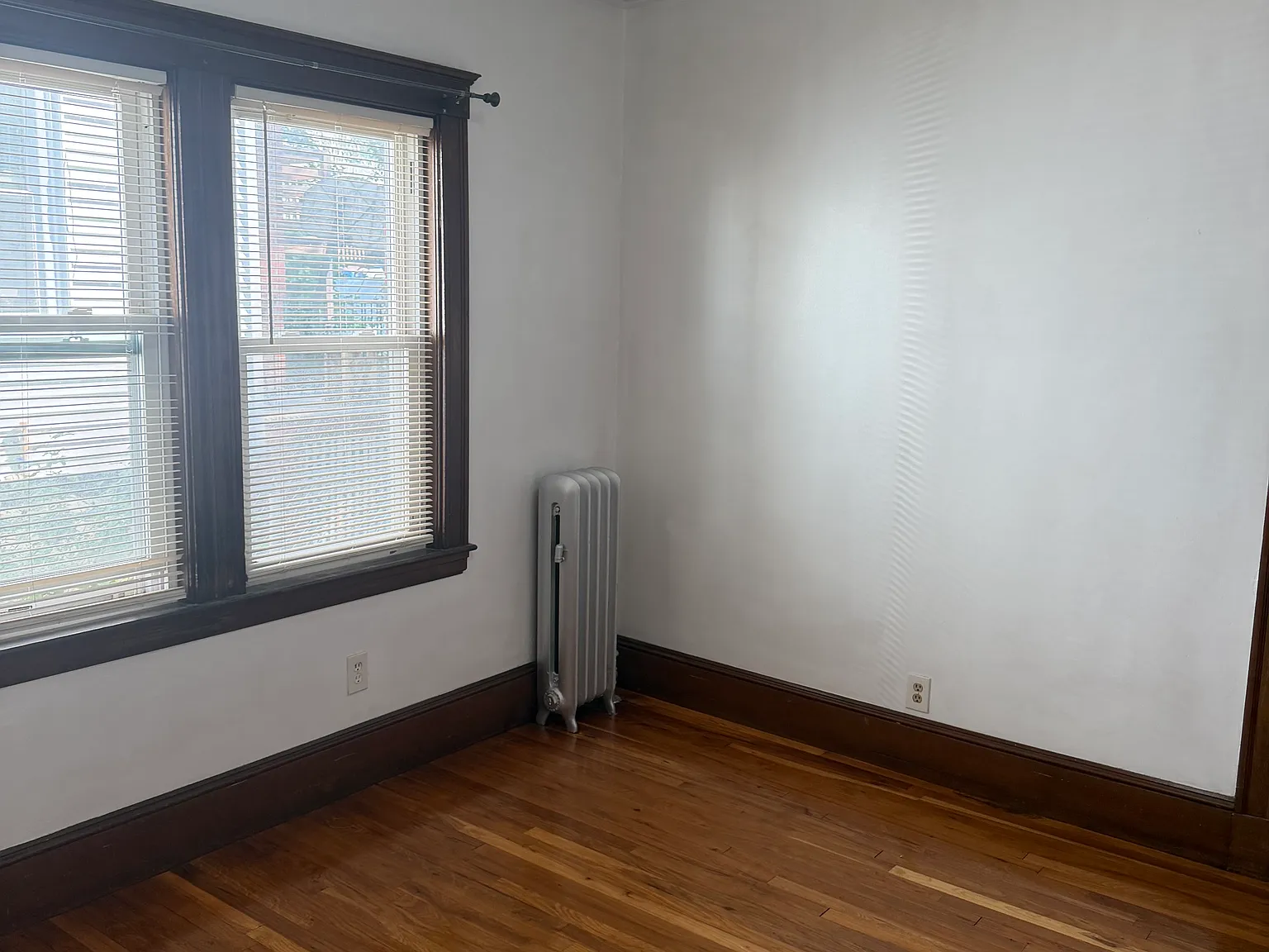 2 bed, 1196 sqft, $3,000 — Photo 4