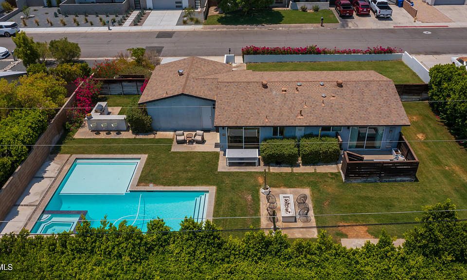 1st image of 2730 N Biskra Rd