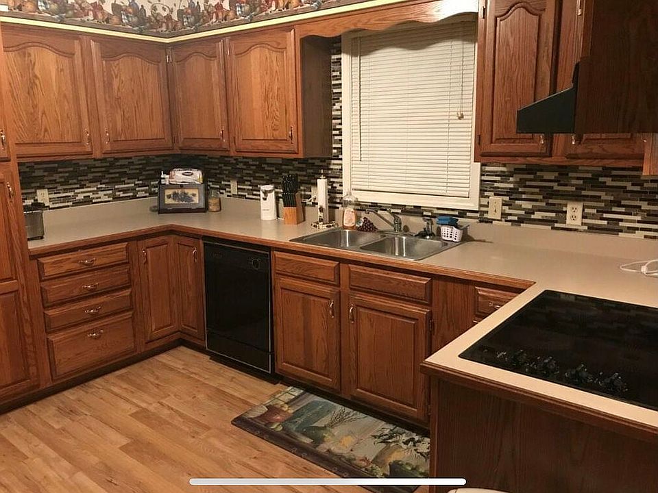 1st image of 213 Chambliss Dr