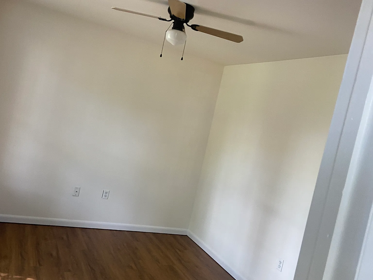 3 bed, 1456 sqft, $2,600 — Photo 2