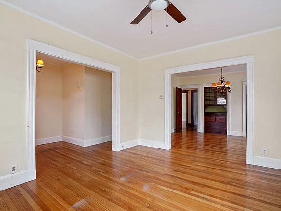 4th image of 53 Sanford St