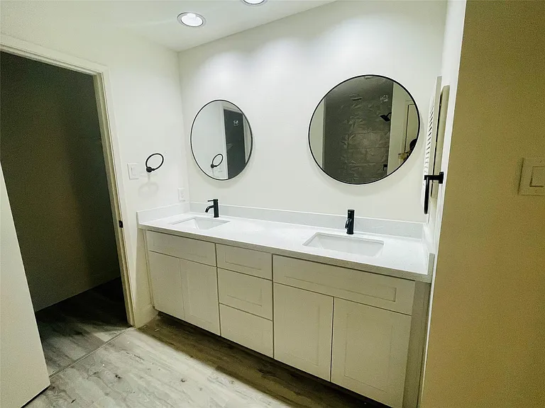 3014 Edgewood Dr — Photo 10