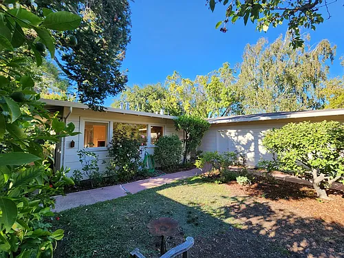 329 Colorado Ave Photo 1