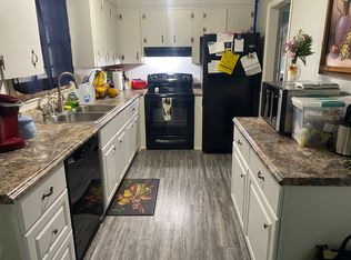 125 Maxwell Dr, Warner Robins, GA 31088