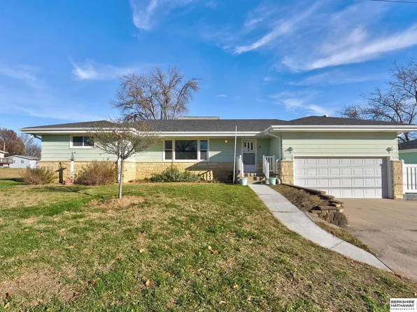 109 N 25th St, Ashland, NE 68003