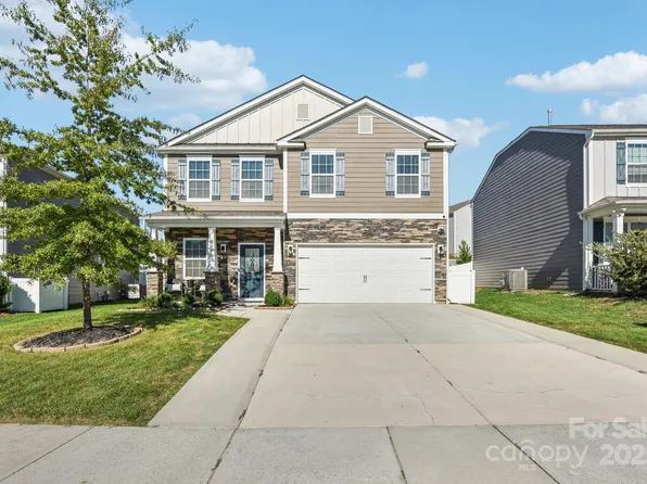107 Gray Willow St, Mooresville, NC 28117