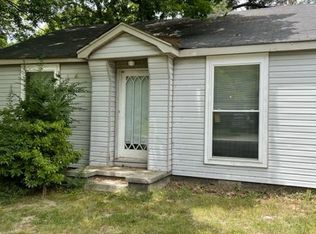 326 Locust St, Halls, TN 38040