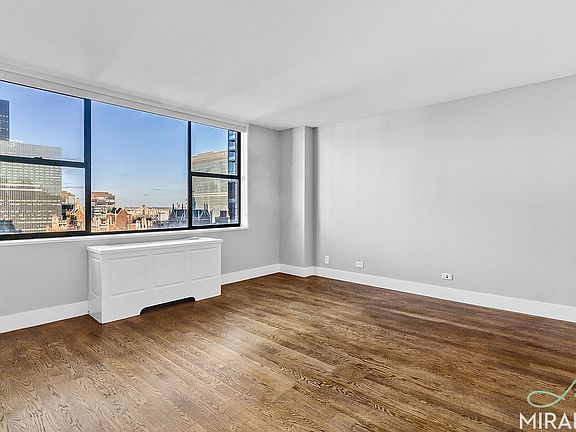 4th image of 330 E 39th St APT 32E