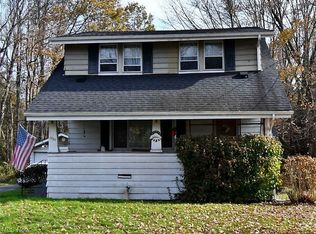 1590 N Leavitt Rd NW, Warren, OH 44485