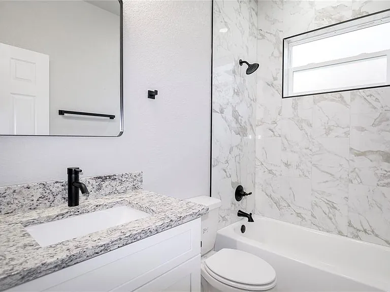 769 Memorial Dr — Photo 17