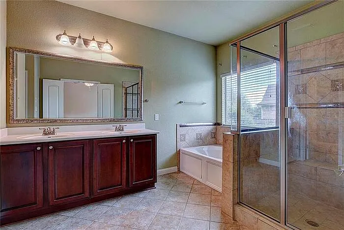 2409 Santa Clara Ln — Photo 18