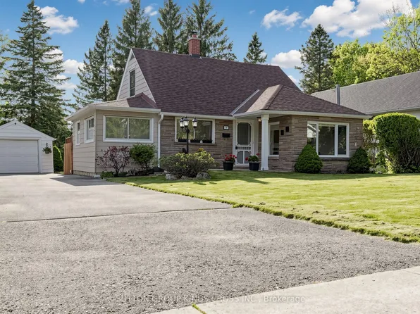 4 Matthew St, Orangeville, ON L9W 2H4