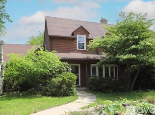 N17W5189 Garfield Cir #5189, Cedarburg, WI 53012