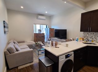 31-16 38th St #4B, Astoria, NY 11103