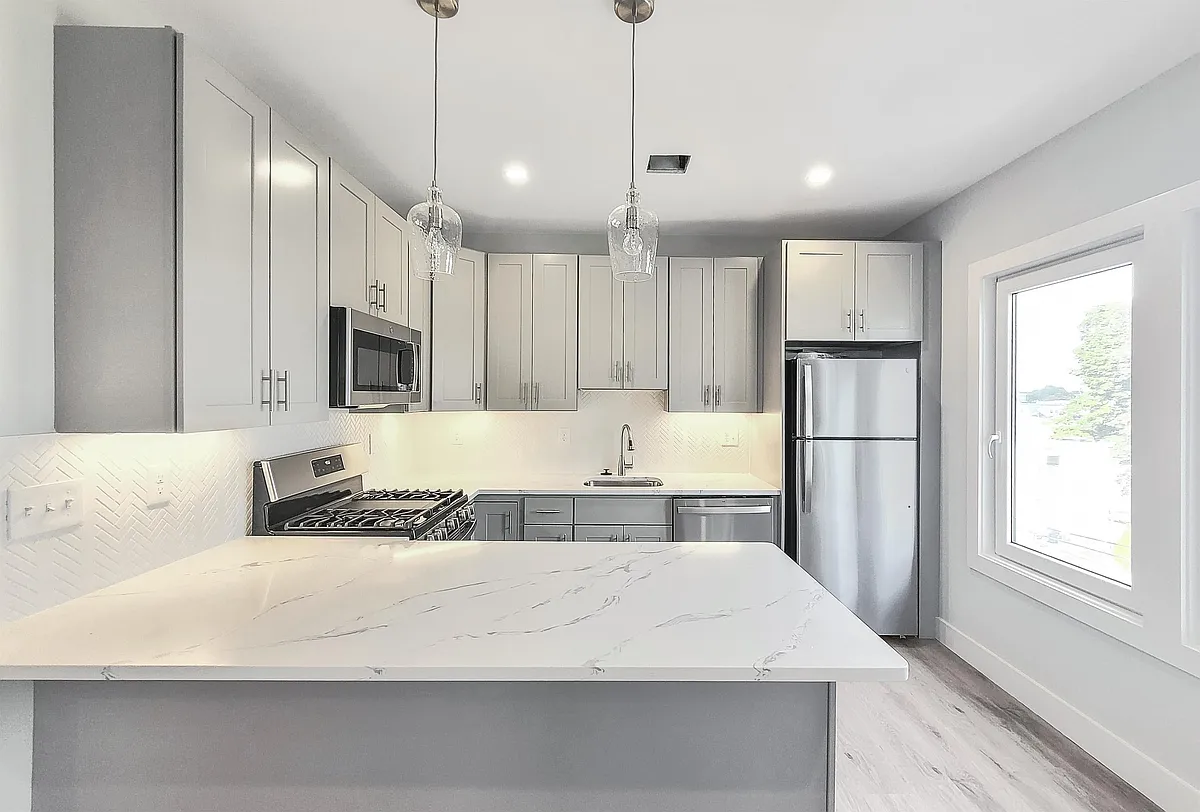 Building Photo - 86 Fayston St #3