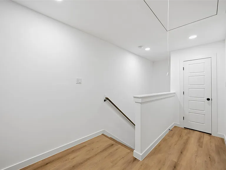 7946 Fields St #B — Photo 11