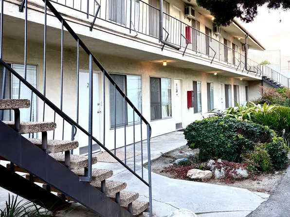 701 N Maple St #2, La Habra, CA 90631