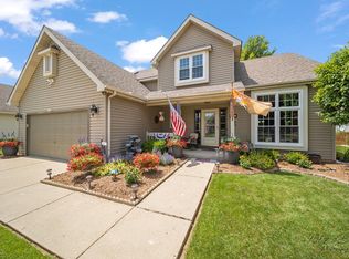 221 Barnwood Trl, McHenry, IL