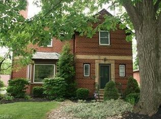 2452 Dysart Rd, University Hts, OH 44118