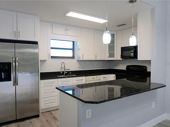 3rd image of 865 Mecca Dr #10C