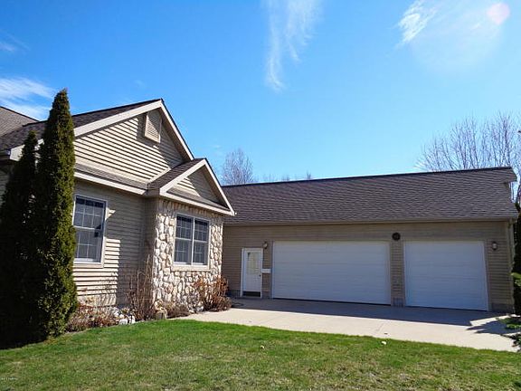 3rd image of 1354 Hendrick Rd
