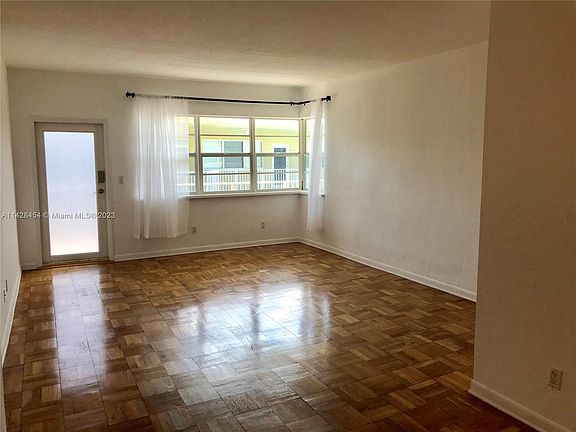 3rd image of 350 S Shore Dr APT 19