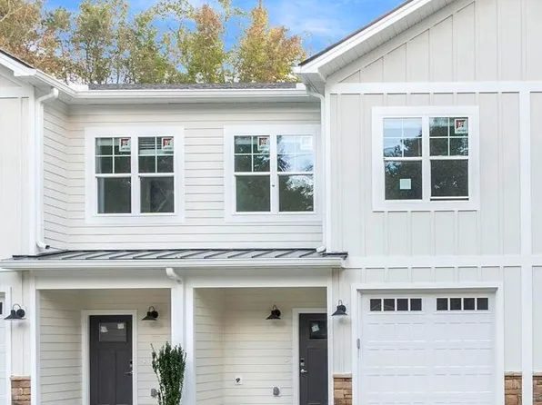 353 James Street, Vass, NC 28394