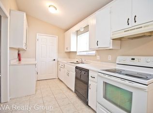 914 S 14th Pl, Rogers, AR 72758